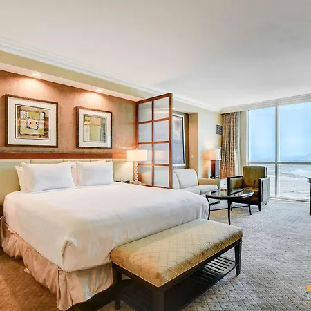 Mgm Signature-21-604 Jacuzzi Studio